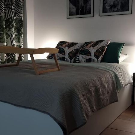 Apartament 22 Appartement Częstochowa Buitenkant foto
